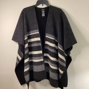 IKE BEHAR Striped Fleece Wrap OS